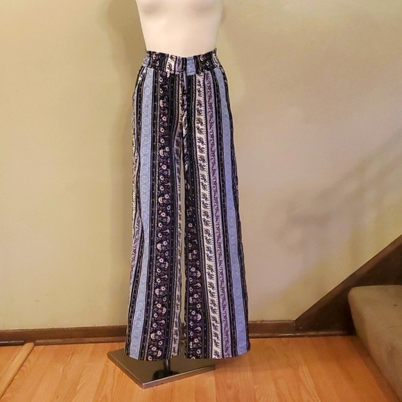 Joe B Pants - Joe B by Joe Benbasset, blue fillagree print (XS)